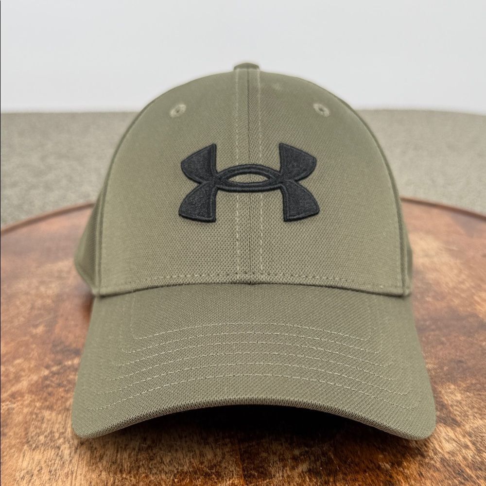 Under Armour Hat Medium/Large Fitted Baseball Cap Khaki Green Black